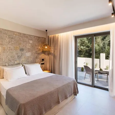 Anthelia By * Agios Christoforos (Lefkada)